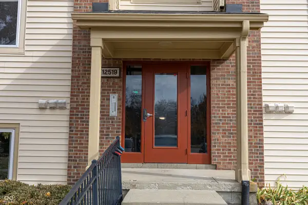 12519 Timber Creek Drive #6, Carmel, IN 46032