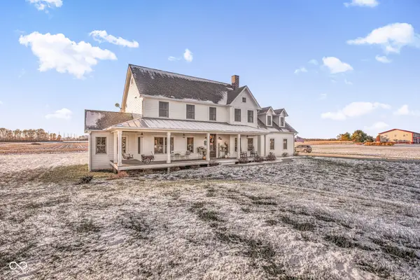 1858 S Franklin Road, Greenwood, IN 46143