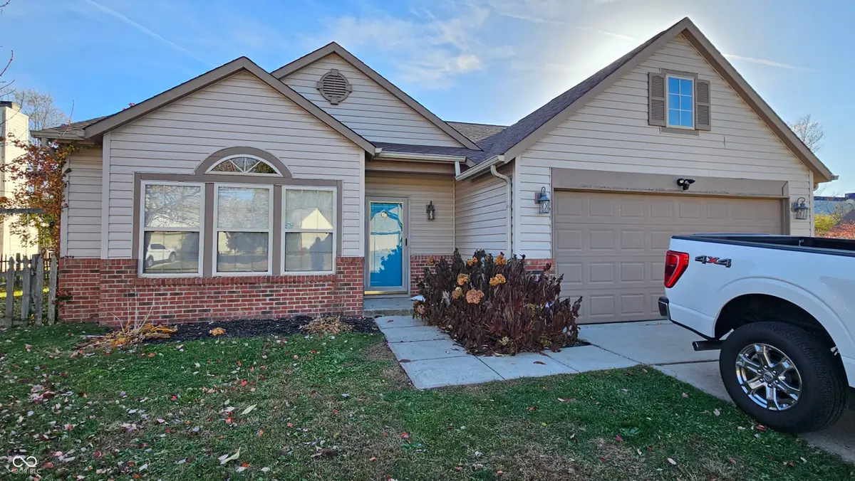 4531 Hunt Master Court, Indianapolis, IN 46268 - Image #1