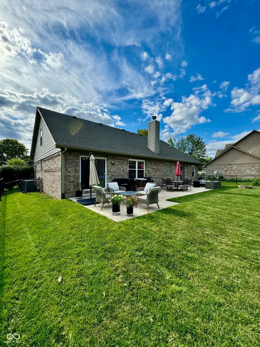 333 Elmscourt Circle, Greenwood, IN 46142 - Image #3