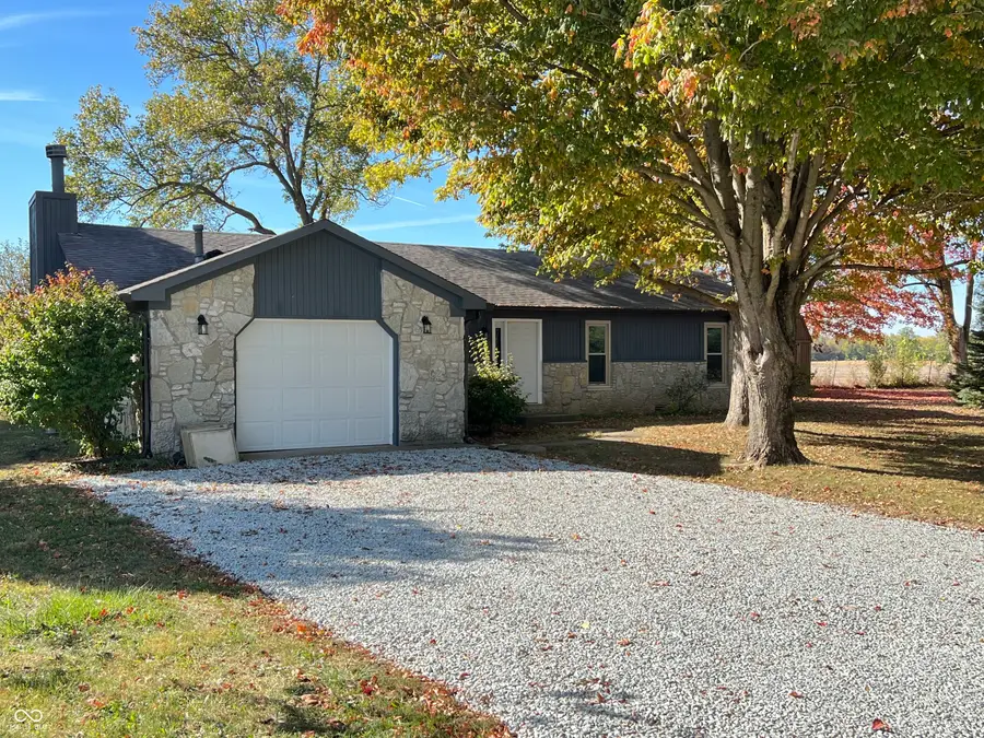 4233 E 900 N, Greenfield, IN 46140 - Image #2