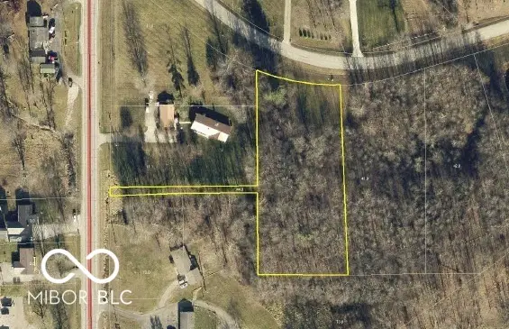 22027 Redding Woods, Seymour, IN 47274