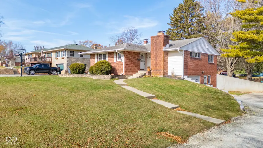 222 E Mckenzie Road, Greenfield, IN 46140 - Image #3