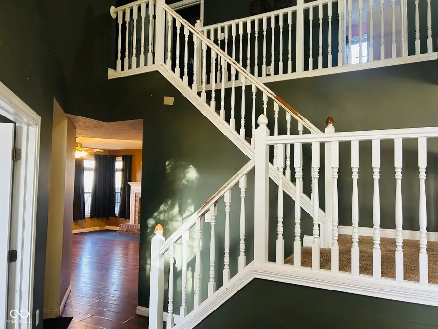 7208 Euliss Court, Avon, IN 46123 - Image #2