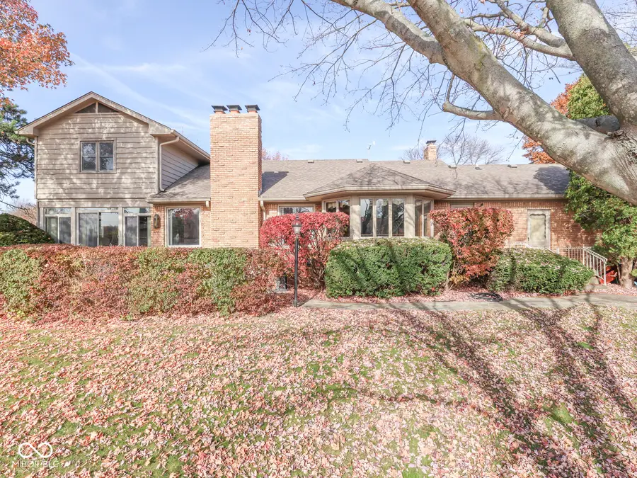 955 Padre Lane, Greenwood, IN 46143 - Image #2