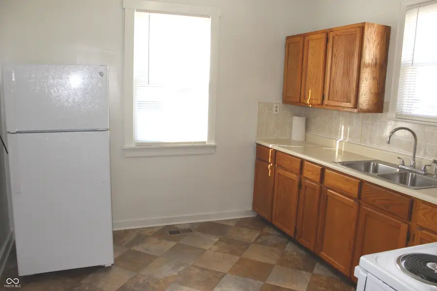 201 E Franklin Street, Greencastle, IN 46135 - Image #3