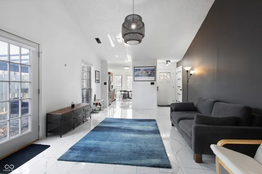 6614 Discovery Drive S, Indianapolis, IN 46250 - Image #3