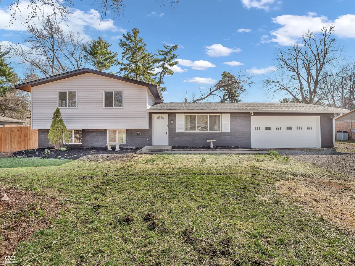 Address Withheld By Seller, Indianapolis, IN 46280 - Image #1