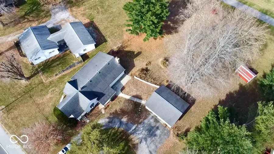 1109 E Us Highway 40, Brazil, IN 47834 - Image #3