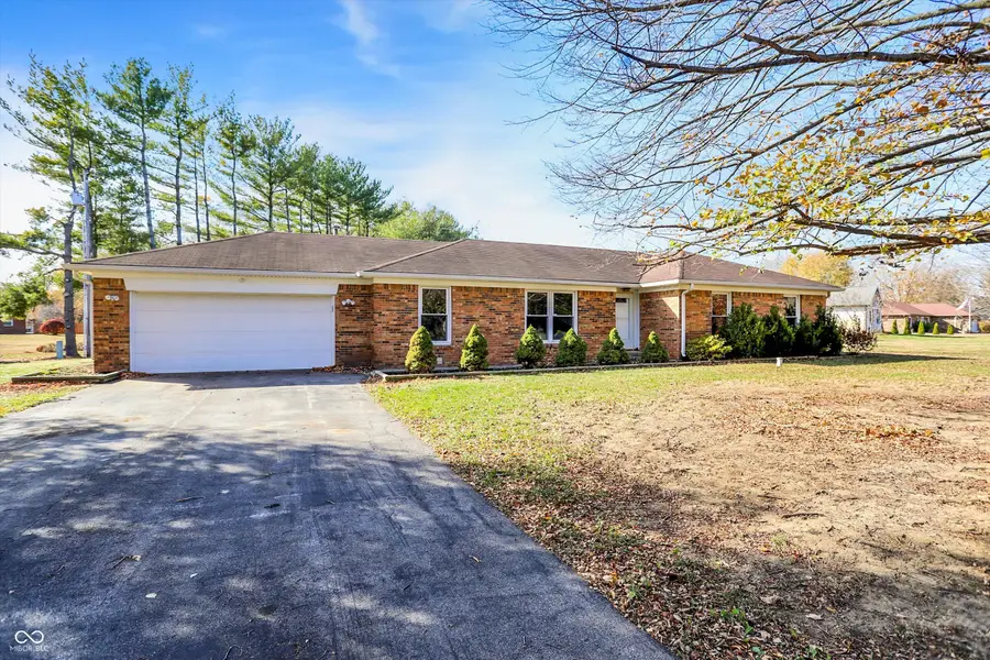 1426 Westwind Drive, Avon, IN 46123 - Image #3