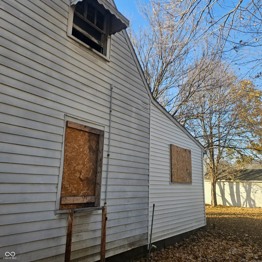 808 E 20th Street, Anderson, IN 46016 - Image #2