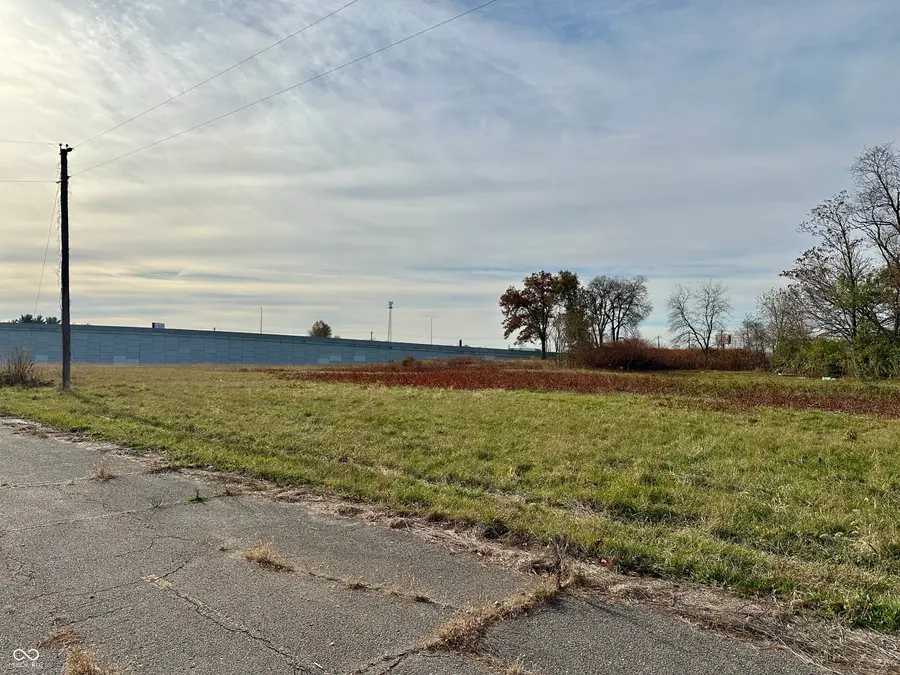 1805 Lockport Road, Terre Haute, IN 47802 - #2