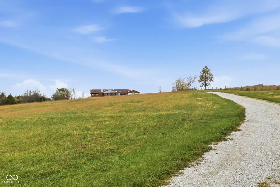 6192 S County Road 550 E, Greencastle, IN 46135 - Image #3