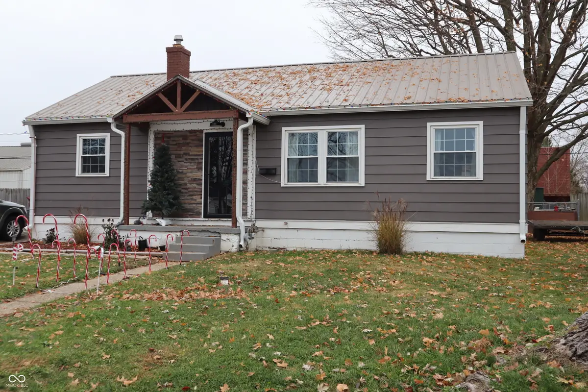 304 N Oak Street, Crawfordsville, IN 47933 - Image #1