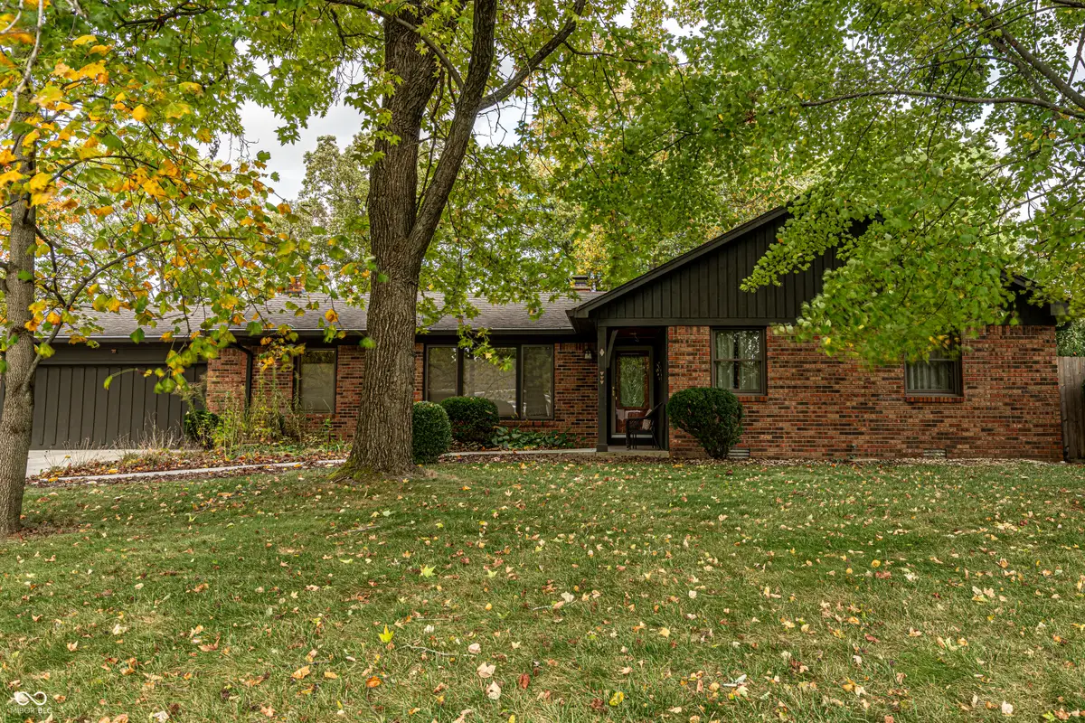35 Robinwood Drive, Brownsburg, IN 46112 - Image #1