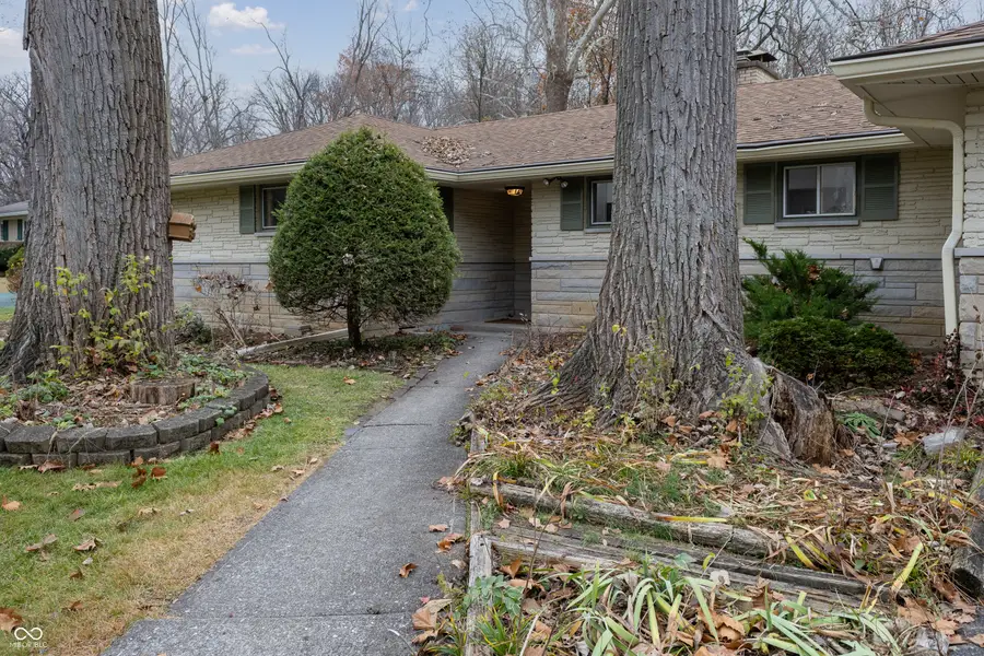 4225 Springwood Trail, Indianapolis, IN 46228 - Image #2