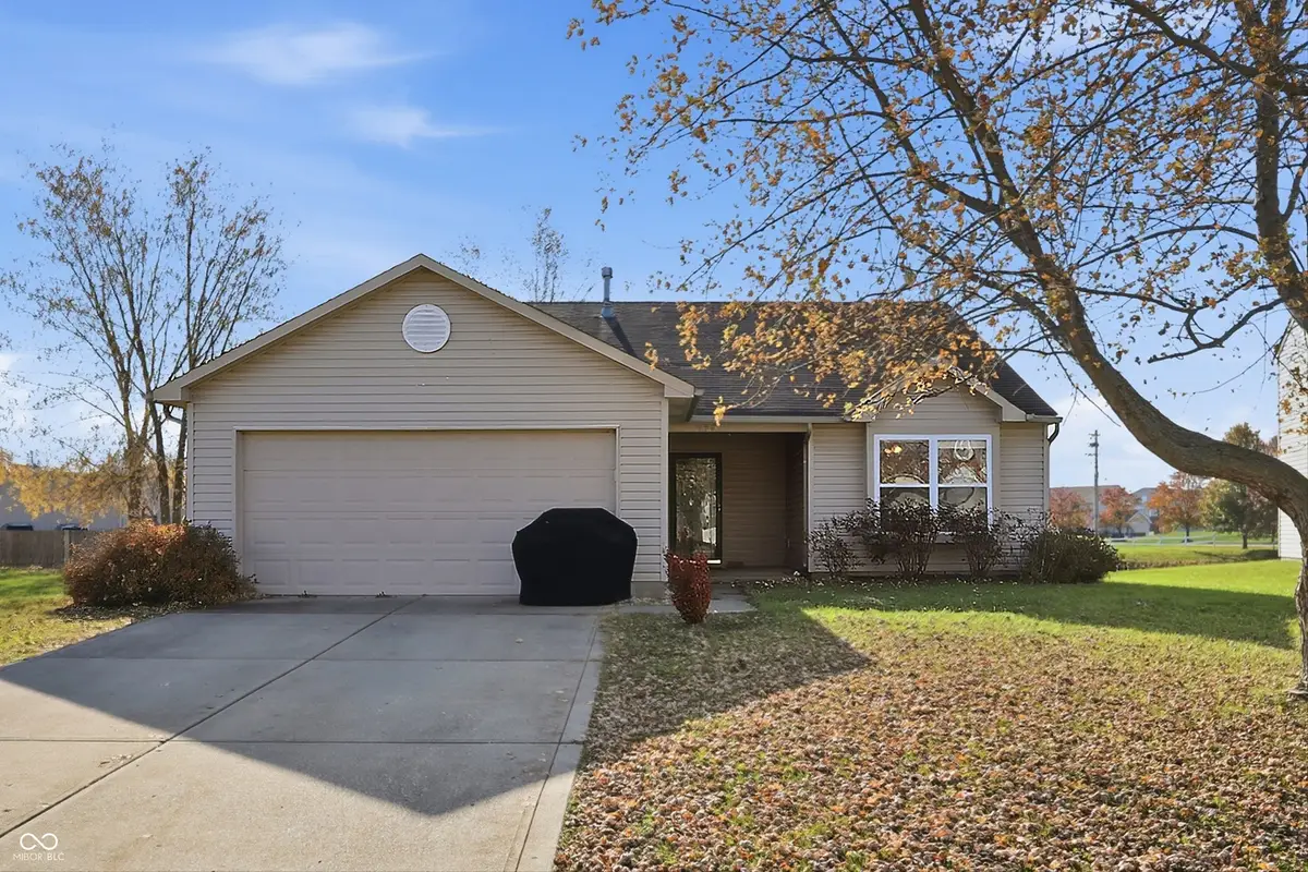 1525 Carlton Drive, Greenfield, IN 46140 - Image #1