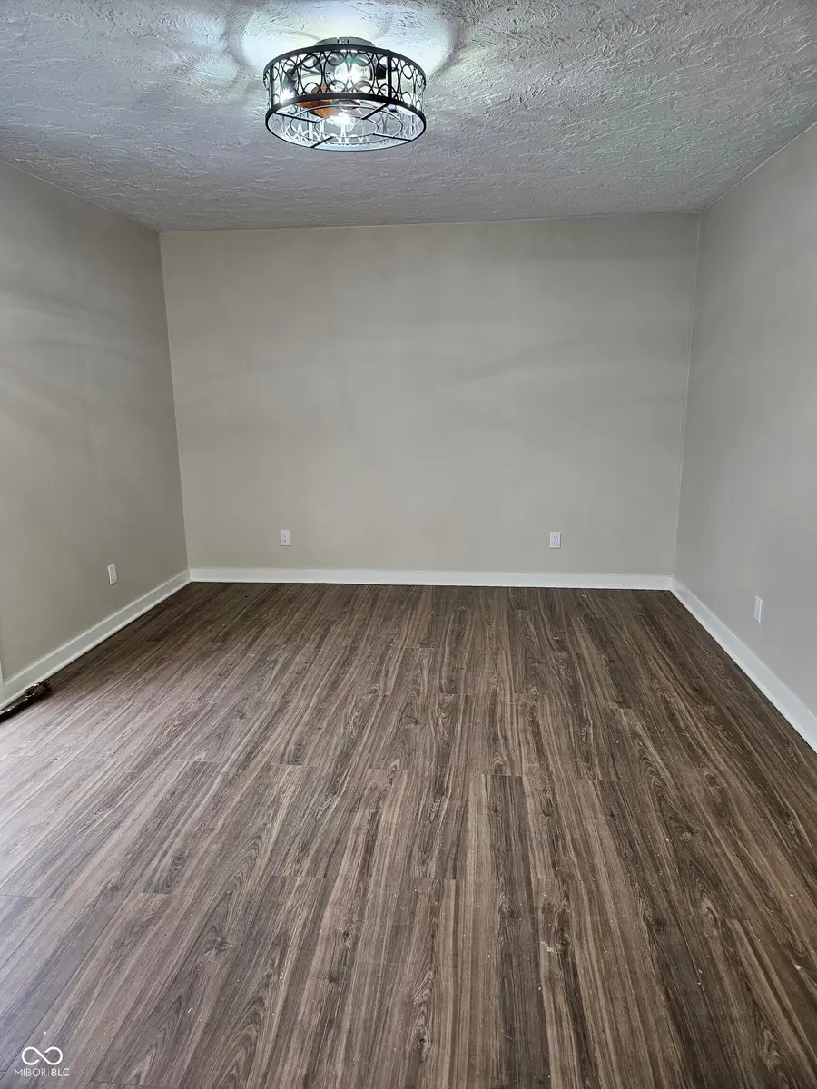 125 Nixon Drive, New Castle, IN 47362 - Image #2