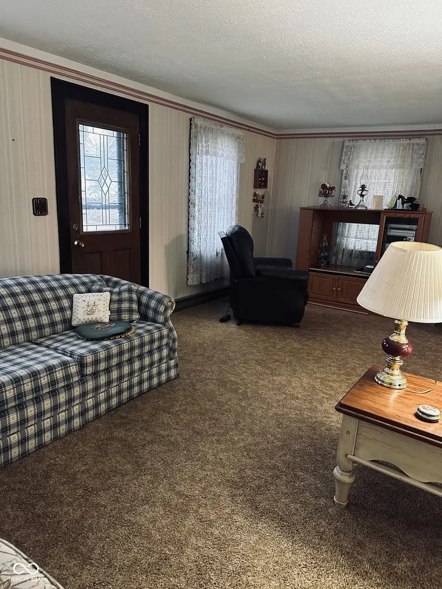 700 W 2nd Street W, Sheridan, IN 46069 - Image #2