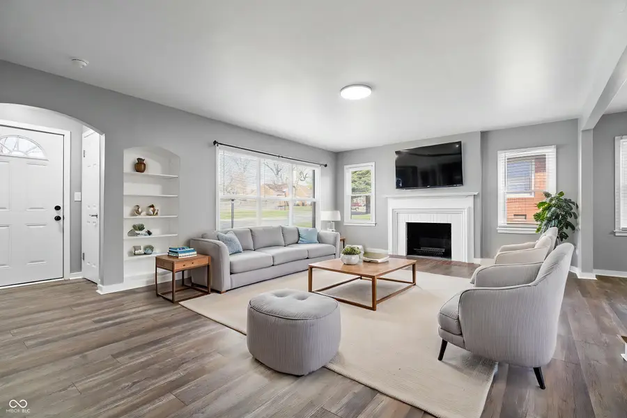 1901 W 11th Street, Anderson, IN 46016 - #2