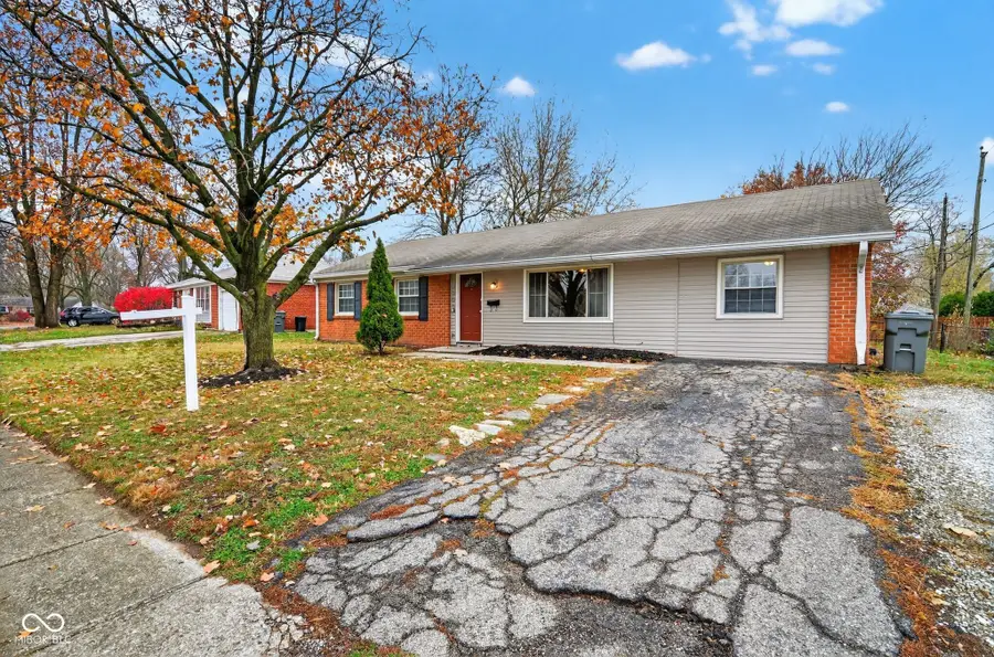 1909 Schwier Drive, Indianapolis, IN 46229 - Image #2
