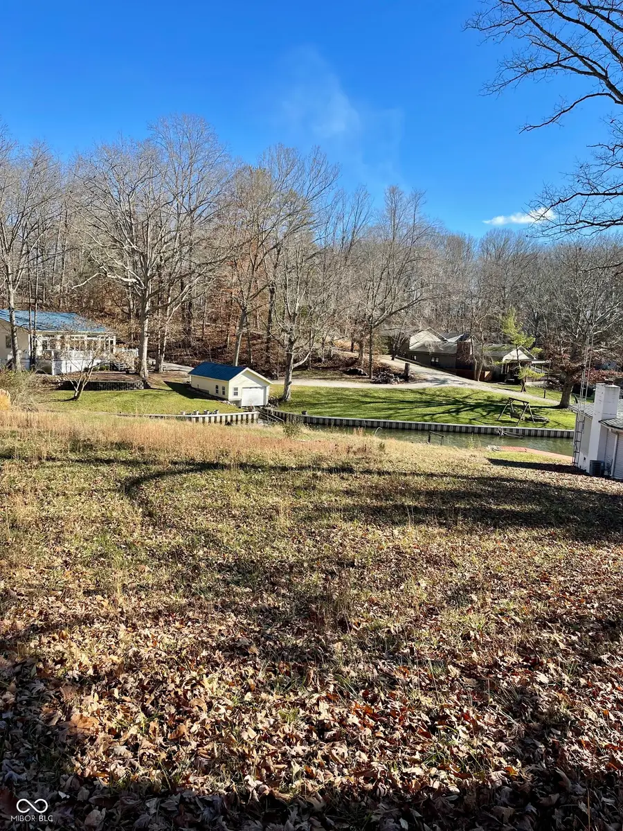 7483 N Beaver Lodge Road, Unionville, IN 47468 - Image #3