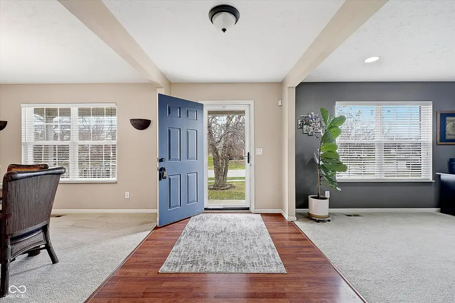 6798 W Moeller Circle, New Palestine, IN 46163 - Image #3