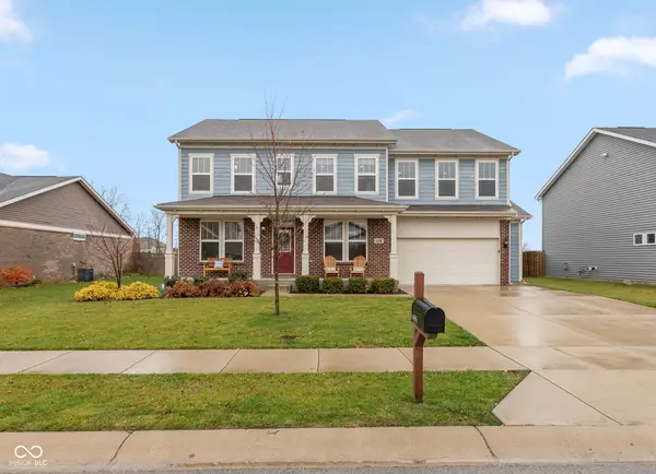 6496 Treeline Lane, McCordsville, IN 46055