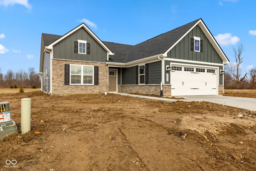 2072 Bouquet Drive, Danville, IN 46122 - Image #3