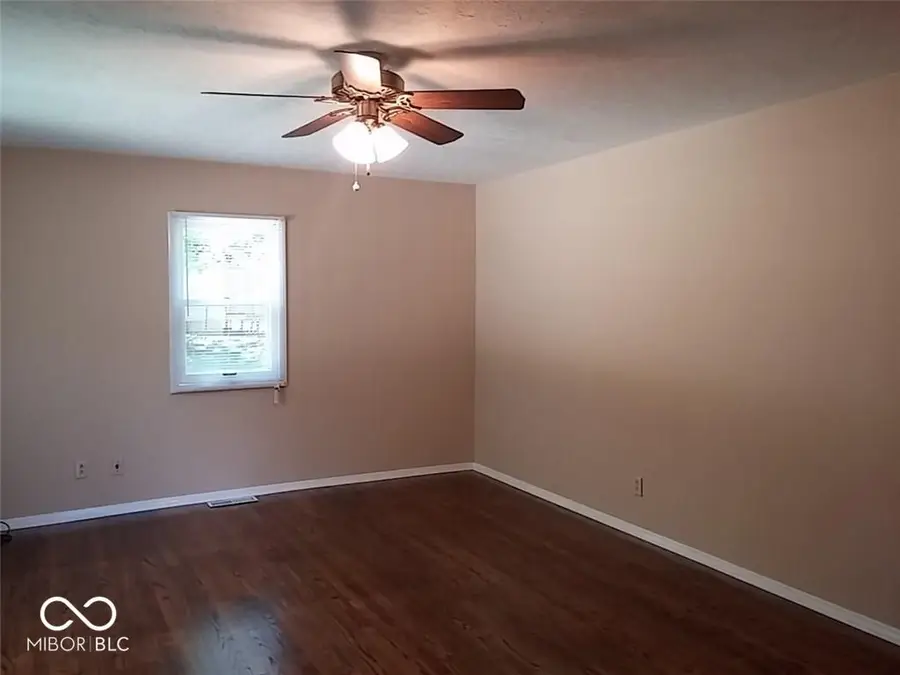 620 N Fort Wayne Road, Rushville, IN 46173 - Image #2