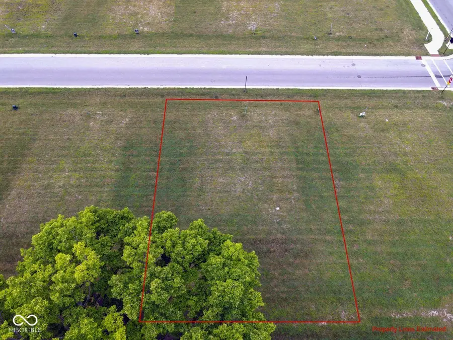 166 W Franklin Street, Shelbyville, IN 46176 - Image #2