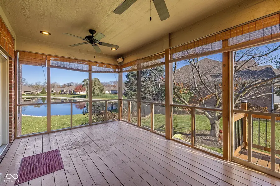 383 Walnut Woods Drive, Greenwood, IN 46142 - Image #3