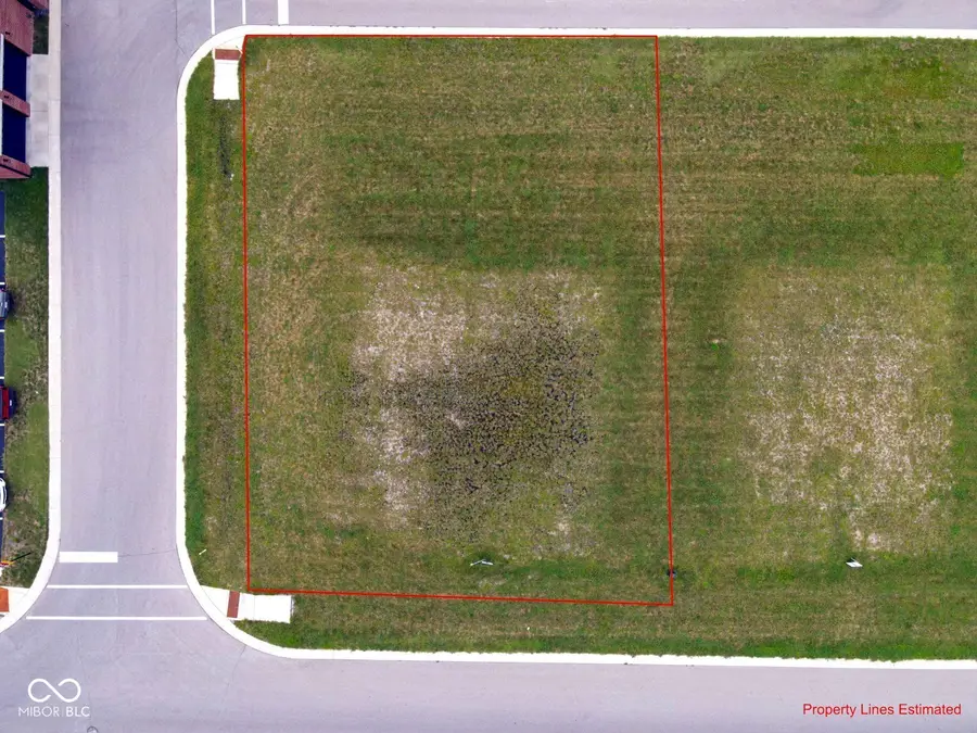 143 W Franklin Street, Shelbyville, IN 46176 - Image #2