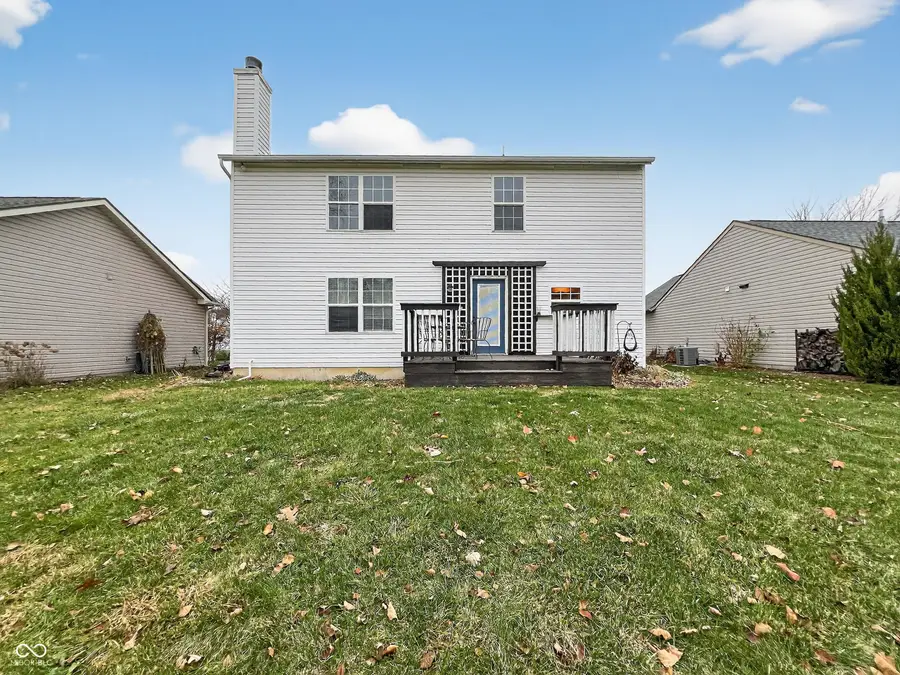 6743 Lexington Circle, Zionsville, IN 46077 - Image #2