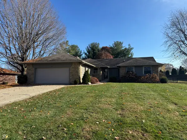 467 S Serenity Way, Greenwood, IN 46142