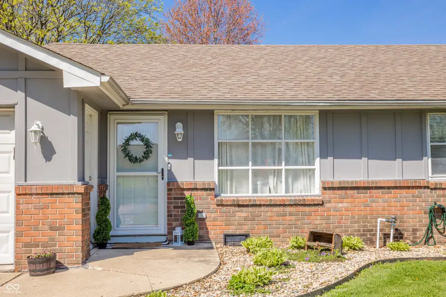 5567 S Cladwell Drive, Pendleton, IN 46064 - Image #2