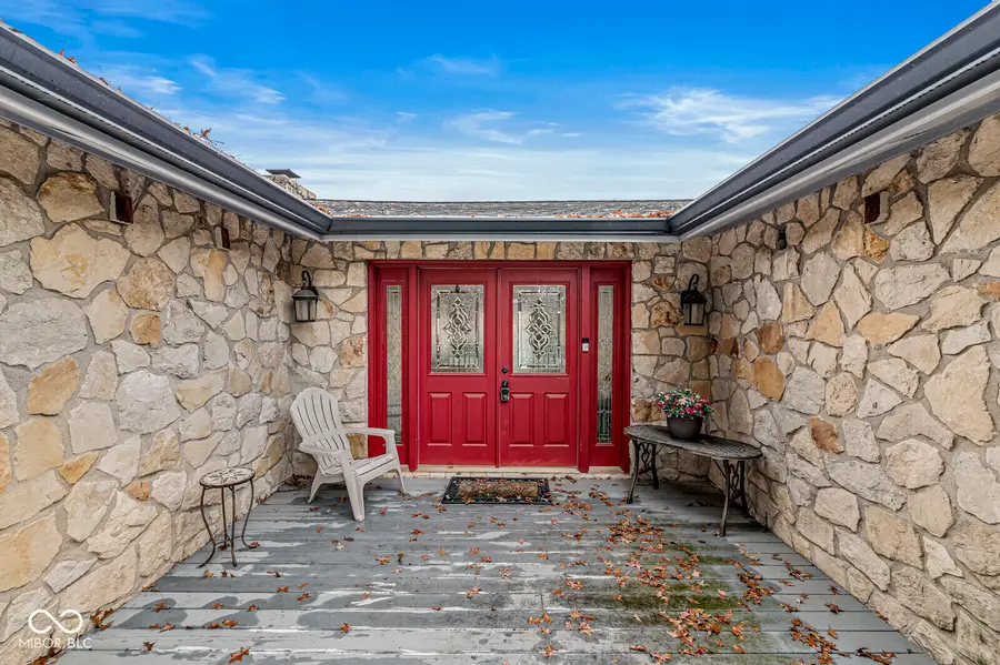 807 Oak Court, Greenfield, IN 46140 - Image #3