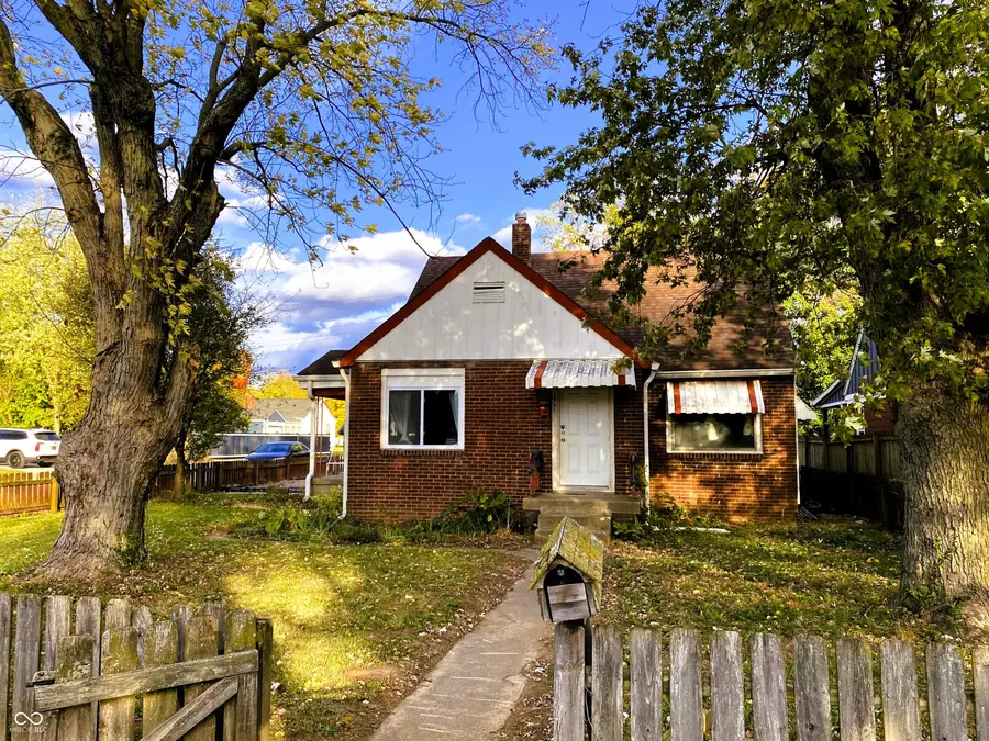 1945 N Goodlet Avenue, Indianapolis, IN 46222 - Image #2