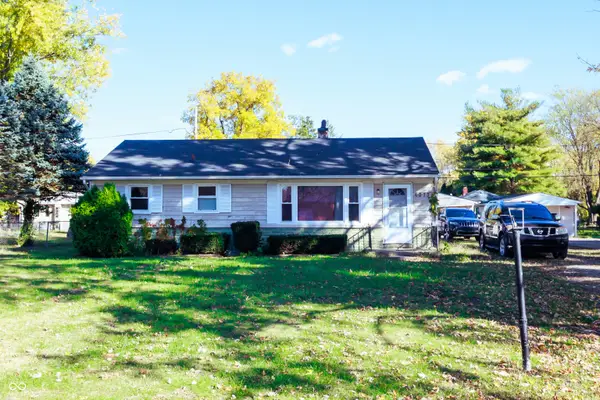 6073 Knollton Road, Indianapolis, IN 46228