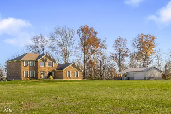 11005 N County Road 425 E, Hope, IN 47246