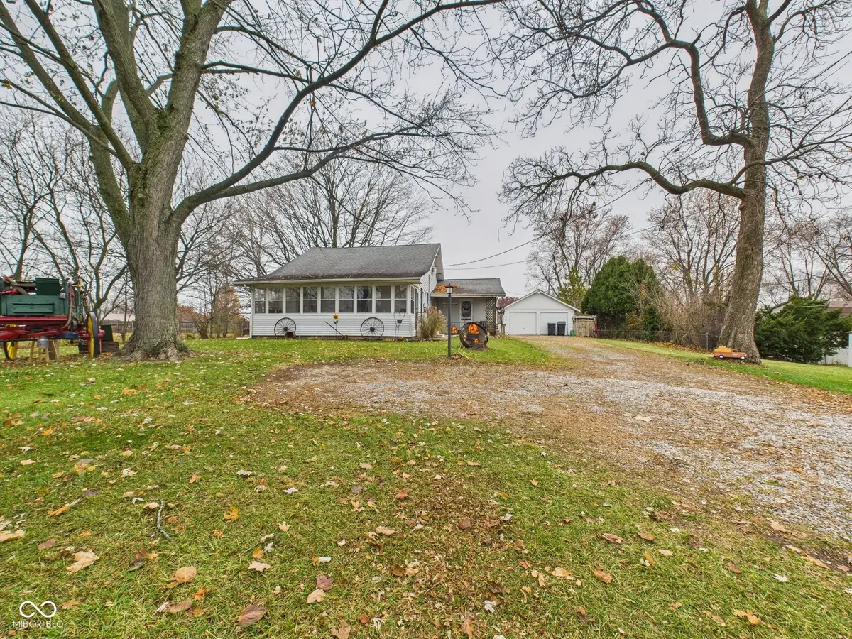 2438 E 200 N, Anderson, IN 46012 - Image #1
