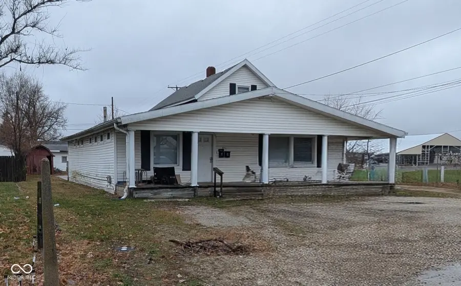 800 W Lindweth Place, Muncie, IN 47303 - Image #2