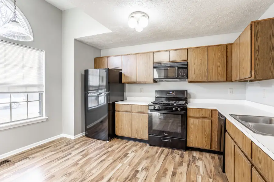 7744 Park North Lake Drive, Indianapolis, IN 46260 - Image #2