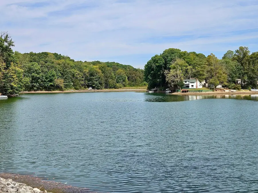 212 Lake Hart, Mooresville, IN 46158 - Image #2