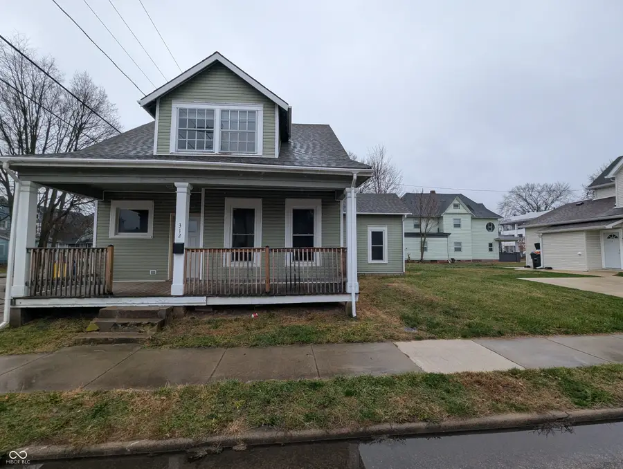 312 S Gharkey Street, Muncie, IN 47305 - Image #2