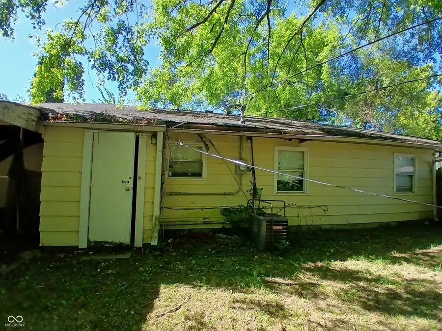 4338 Thrush Drive, Indianapolis, IN 46222 - Image #2