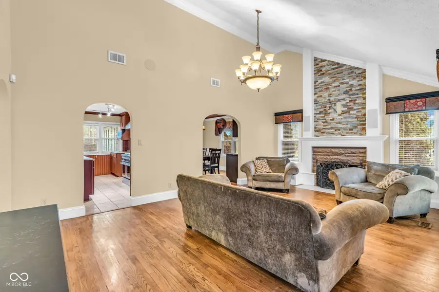 1101 Southview Drive, Homecroft, IN 46227 - Image #3