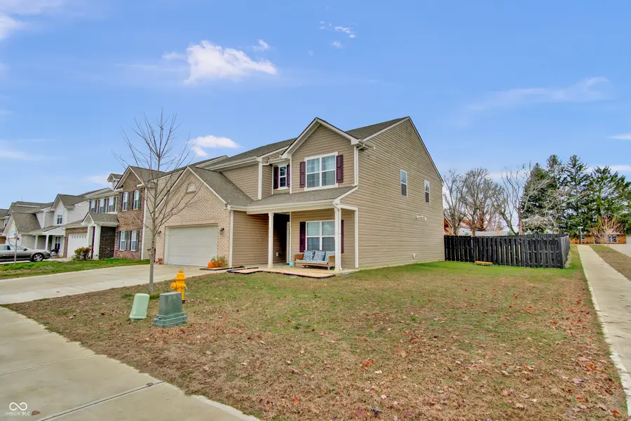 4418 Ashworth Lane, Columbus, IN 47201 - Image #2