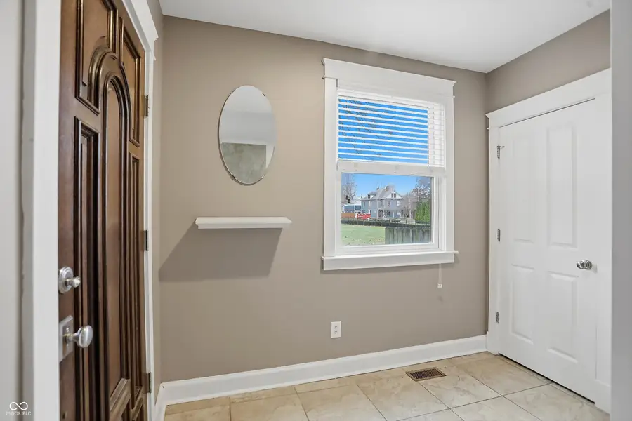 1526 Carrollton Avenue, Indianapolis, IN 46202 - Image #3