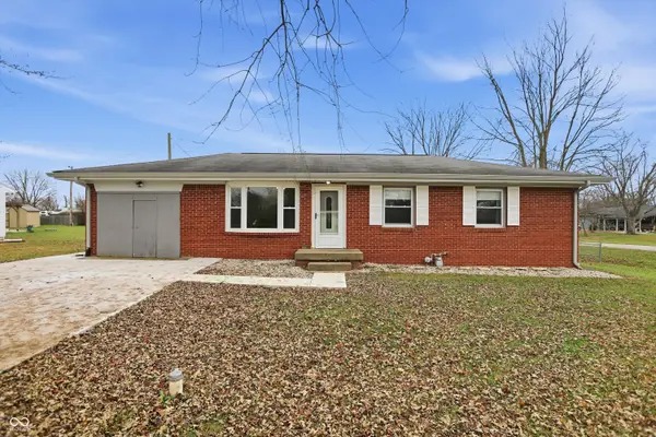 2492 S 125 E, Shelbyville, IN 46176
